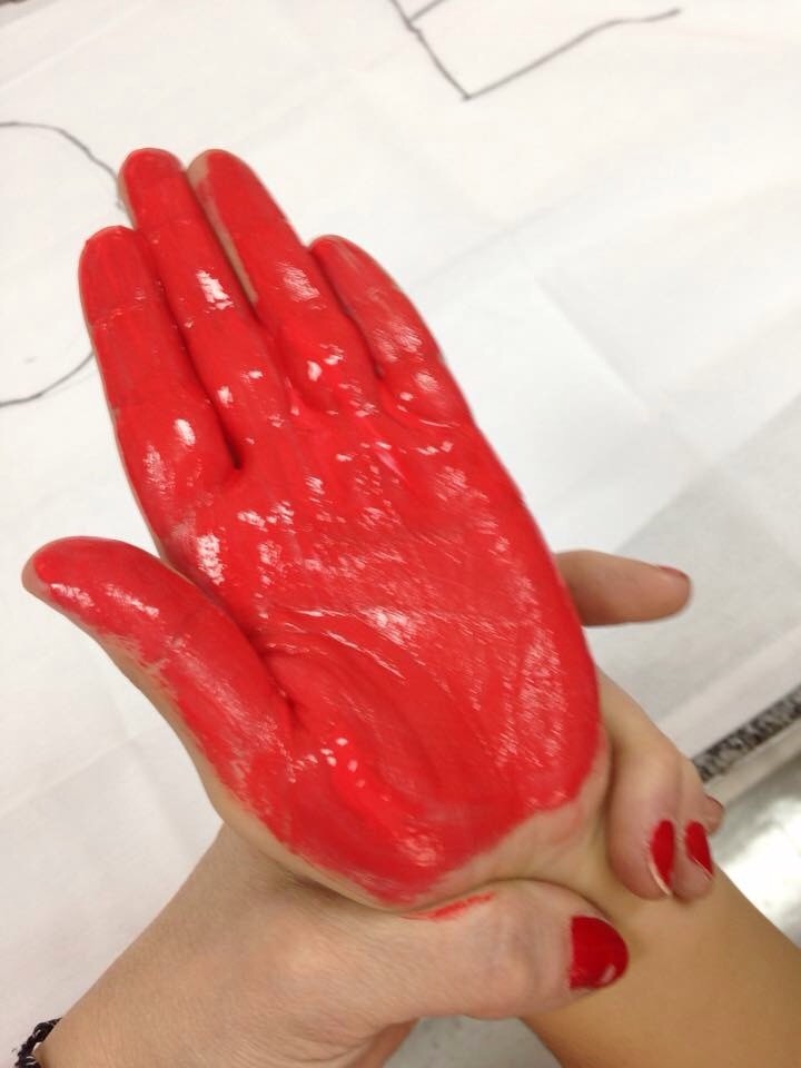 Pintando as mãos
