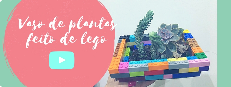 Vaso de plantas feito de lego